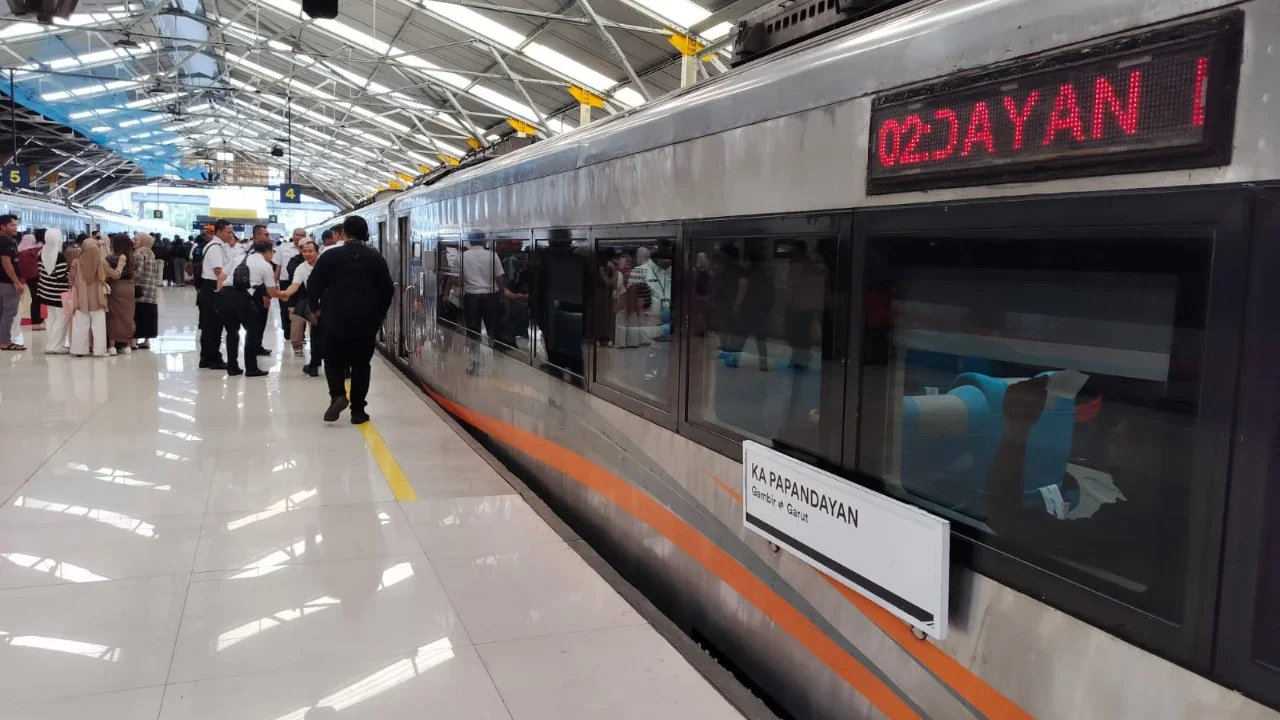 719 Ribu Tiket KA Lebaran dari Daop 1 Jakarta Ludes, Terbanyak Berangkat dari Stasiun Senen