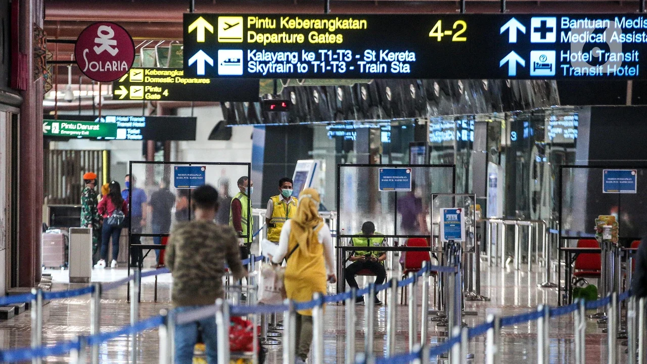 Konflik Israel-Iran Bikin Geger: 15 Penerbangan di Bandara Bali Dibatalkan, 3.197 Penumpang Terdampak!