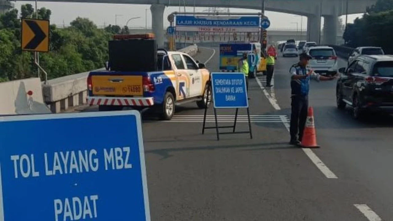 Tol Jakarta-Cikampek Kembali Diterapkan Contraflow di Hari Kedua Lebaran 2026