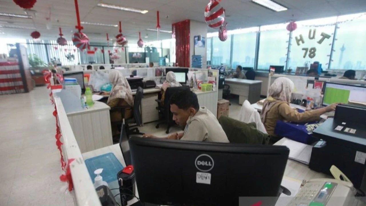 Kebijakan WFH Satu Hari Sepekan Dinilai Tidak Efektif, Berikut Penjelasannya