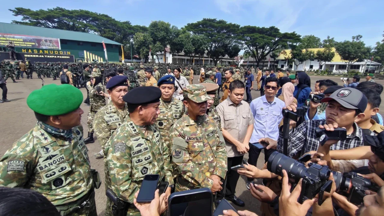 ASN Sulsel Ikut Latsarmil Komcad, Gubernur: Pertama dan Jadi Percontohan