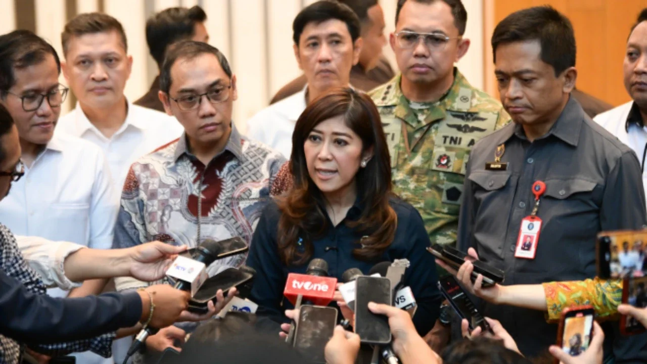 Sidak Kantor Meta, Menkomdigi Ultimatum soal Pembiaran Konten Disinformasi dan Judi Online