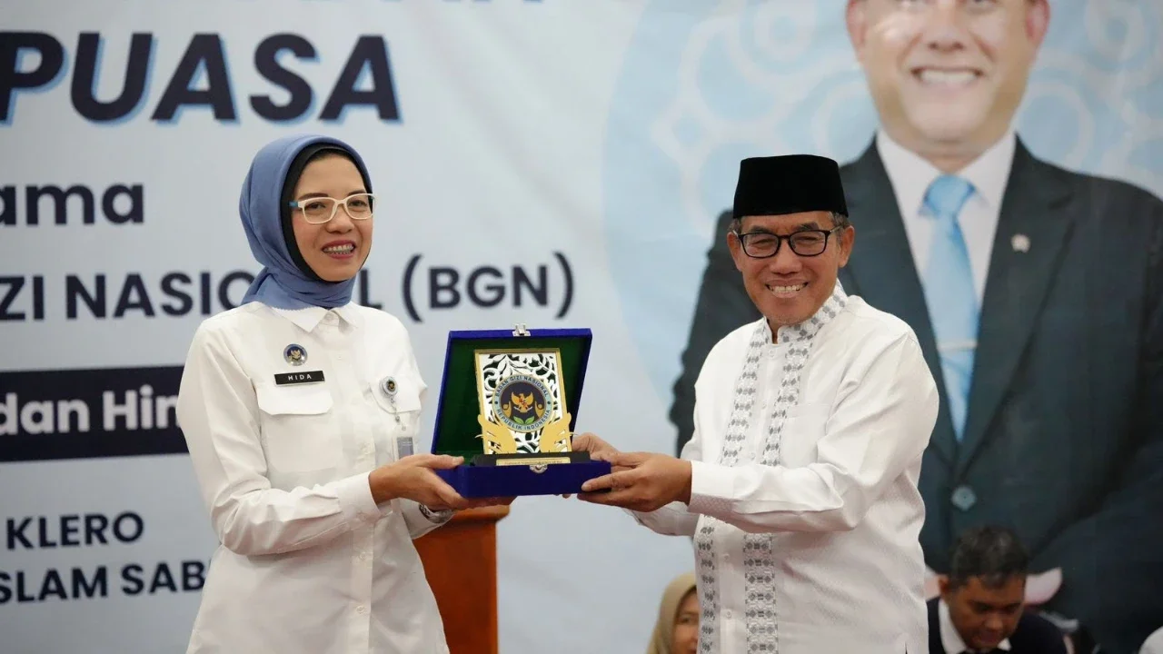 Kunjungi Pesantren Nurul Islam, BGN Pastikan MBG Ramadan Tepat Sasaran