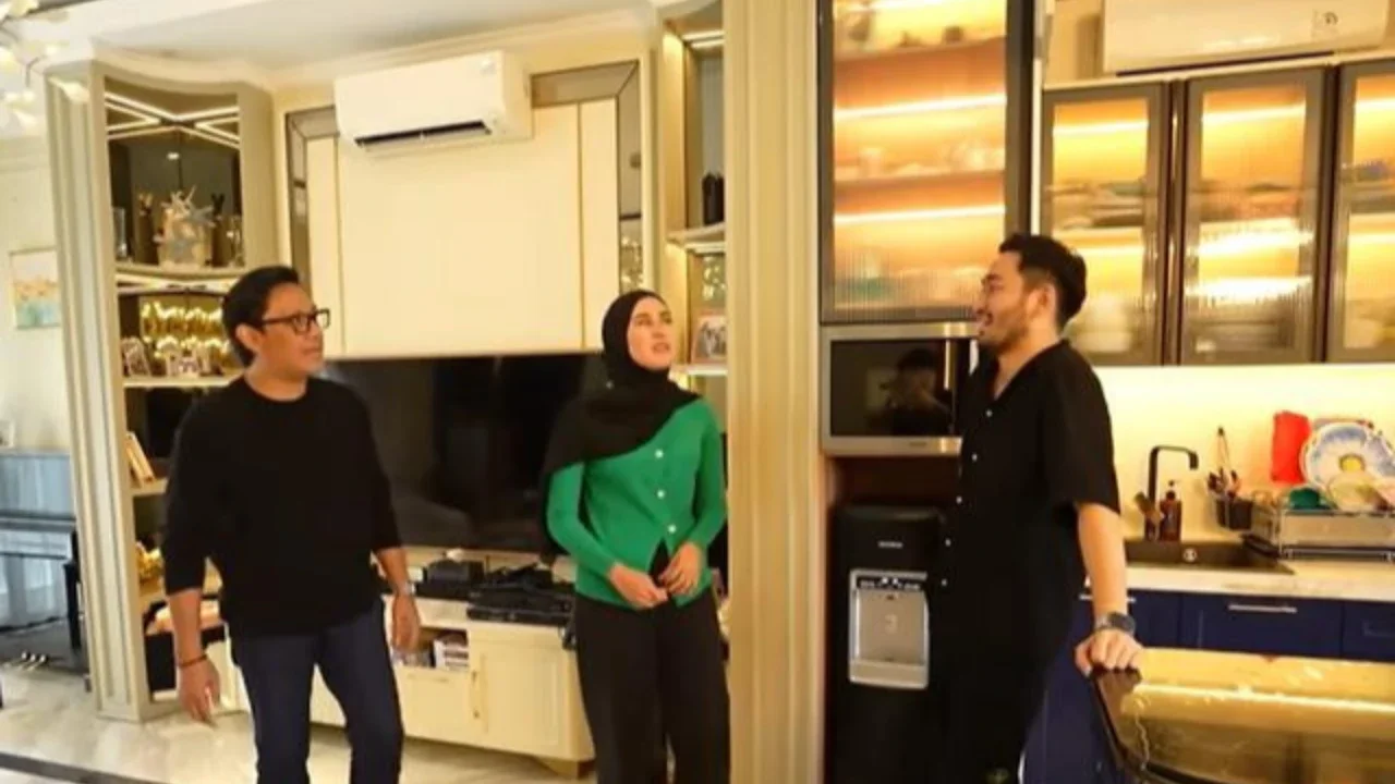 Potret Dapur Rumah Syahnaz Sadiqah dan Jeje Govinda/ Youtube Taulany TV
