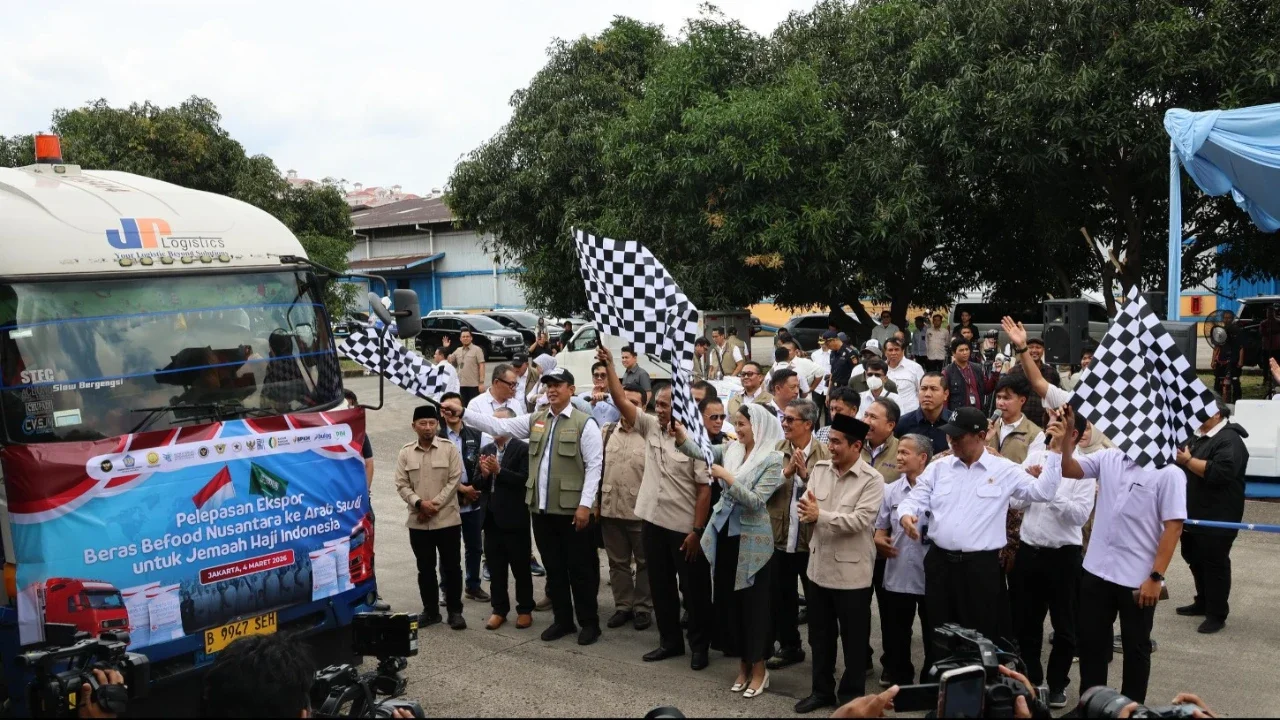 Swasembada Pangan Naik Kelas, 2.280 Ton Beras Indonesia Dikirim ke Tanah Suci