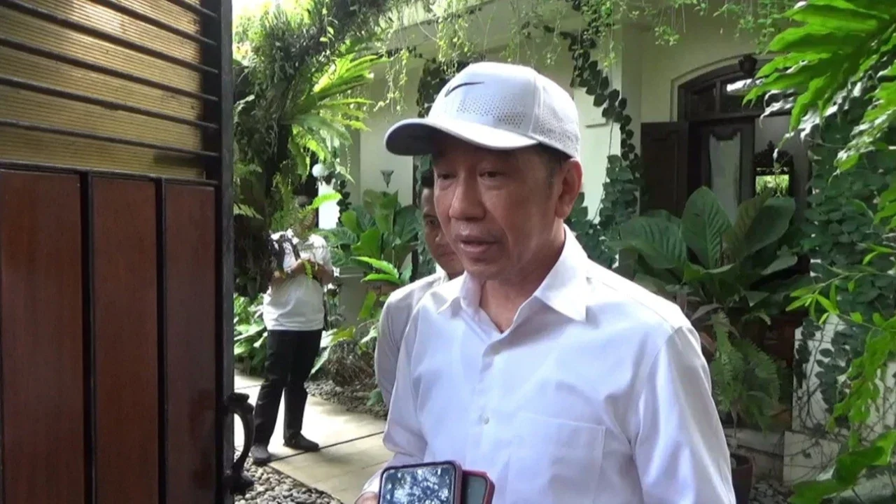 Jokowi Bocorkan Isi Pertemuan Bareng Prabowo dan SBY di Istana