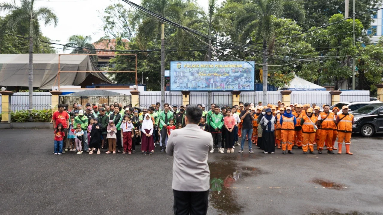 HIPMI Jakarta Utara dan Polres Metro Jakarta Utara Gelar Kegiatan Sosial di Enam Kecamatan
