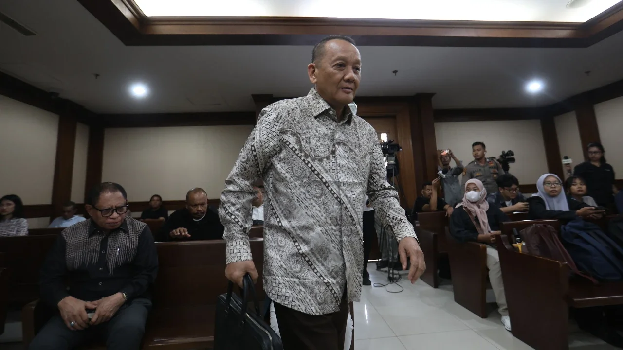 Terdakwa kasus dugaan tindak pidana pencucian uang (TPPU) Nurhadi saat  mengikuti sidang vonis di Pengadilan Tipikor, Jakarta,  Rabu (01/04/2026).