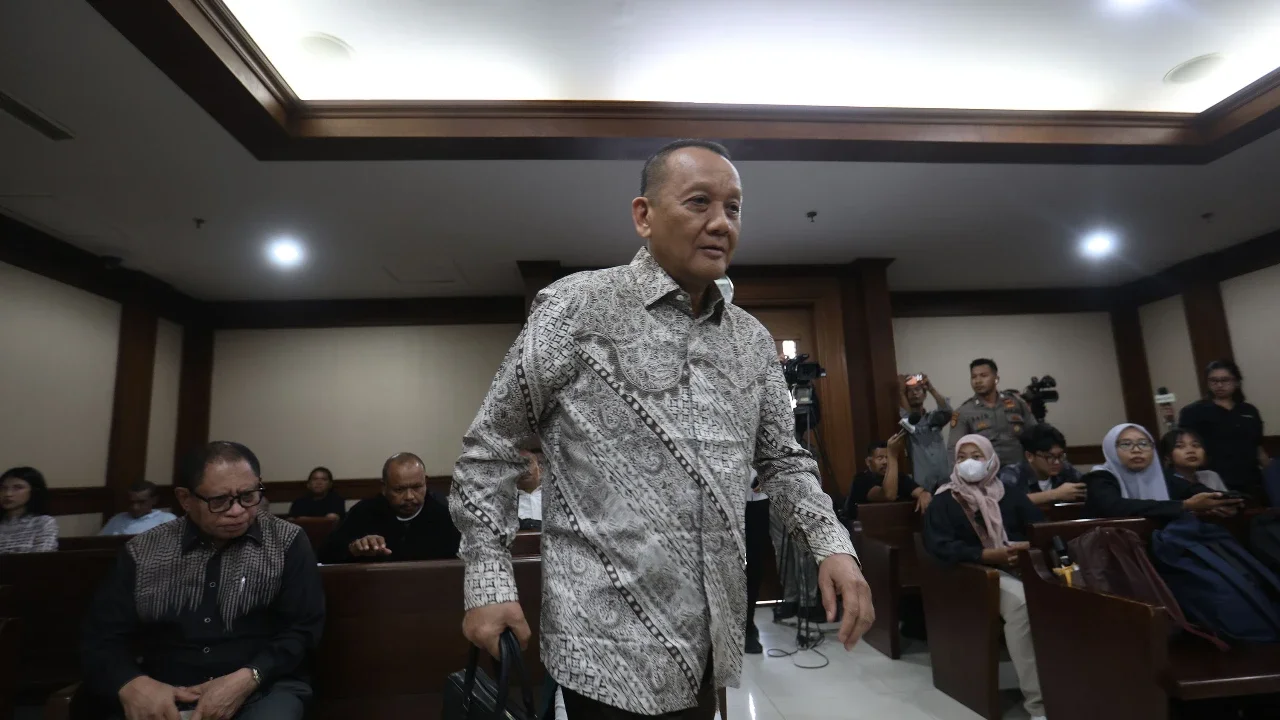 Terdakwa kasus dugaan tindak pidana pencucian uang (TPPU) Nurhadi saat  mengikuti sidang vonis di Pengadilan Tipikor, Jakarta,  Rabu (01/04/2026).