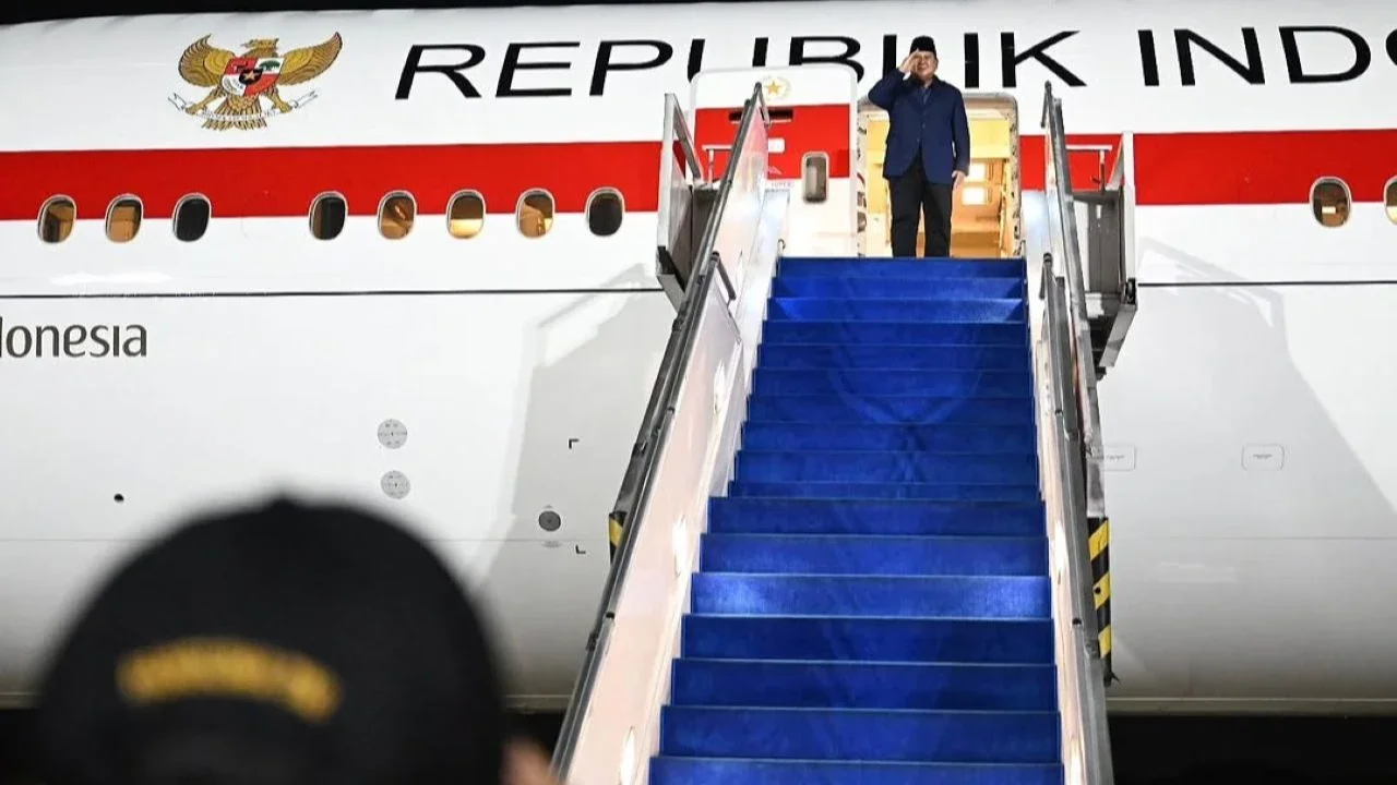 Prabowo Terbang ke Moskow, Siap Bertemu Empat Mata dengan Putin