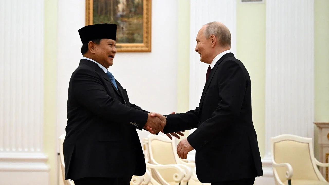 Gelar Pertemuan 5 Jam, Prabowo-Putin Sepakati Kerja Sama ESDM dan Industri