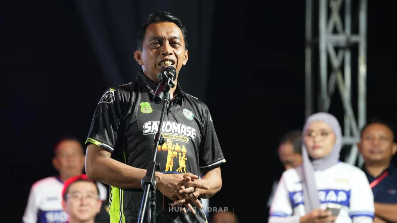 Bupati Sidrap Kaget Lihat Omzet Pedagang Kopi Tembus Rp9 Juta di Turnamen Domino, Ekonomi Rakyat Hidup