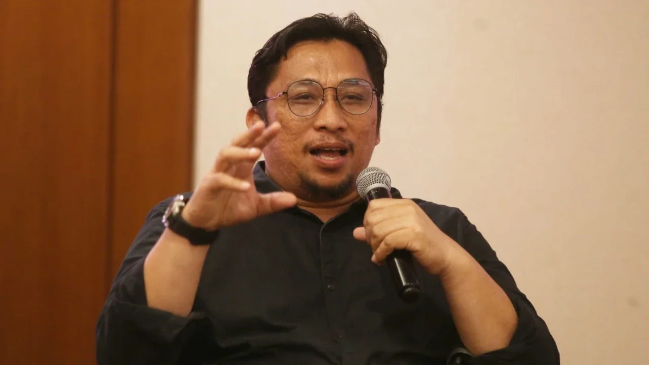 Pakar Hukum dari Universitas Andalas, Feri Amsari dalam sebuah seminar di Hotel Sultan, Jakarta, Selasa (26/11/2024).