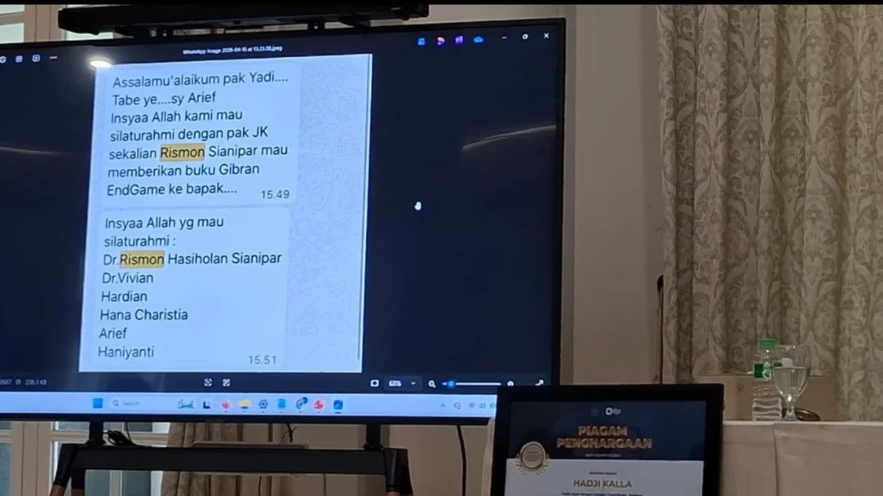 Blak-blakan JK Bongkar Chat WA Rismon Cs Minta Bertemu Bawakan Buku 'Gibran EndGame': Saya Tolak!