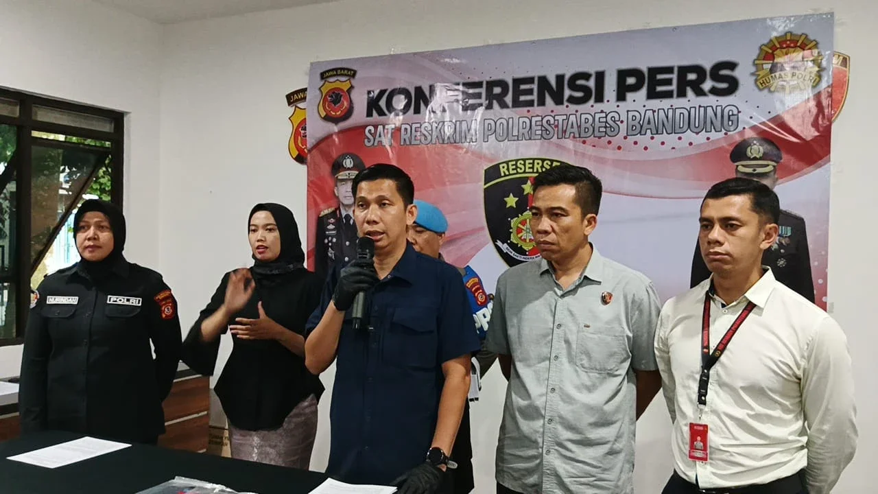 7 Tusukan Mematikan Pria di Bandung, Bunuh Pacar Mantan Istri Gara-Gara Cemburu