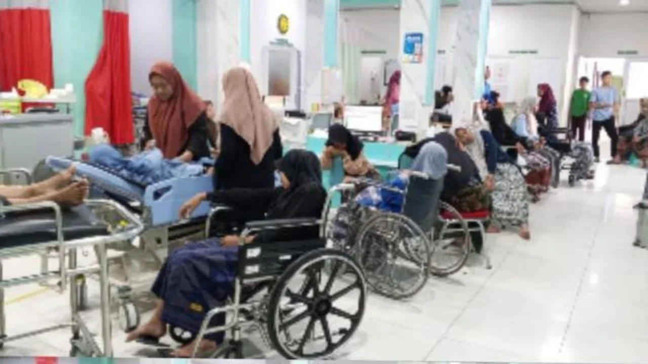 Dampak Keracunan MBG, Dinkes Demak Periksa Sampel Makanan dari SPPG Diuji