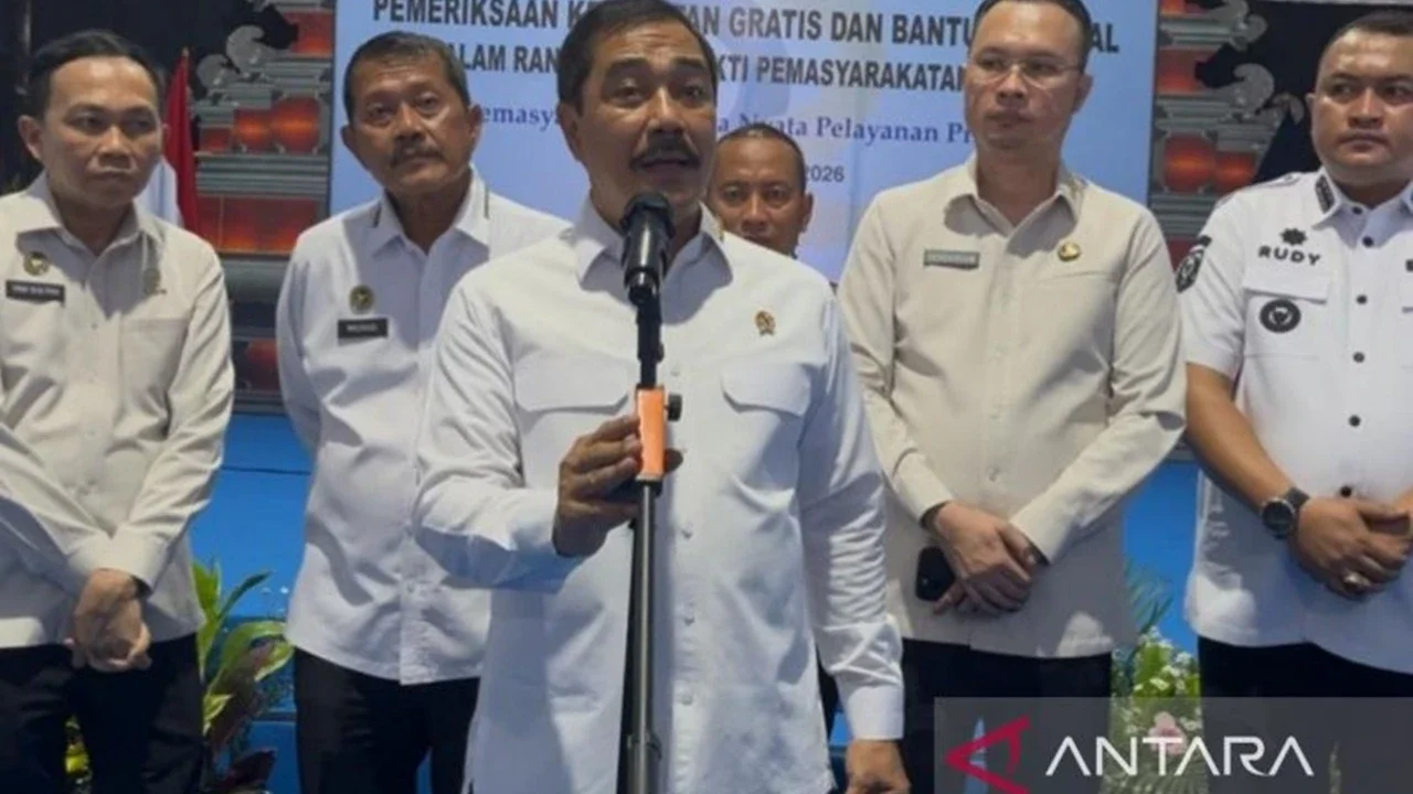 Blak-blakan Menteri Imipas Ungkap Cerita di Balik Viral Napi Korupsi Singgah di Kedai Kopi