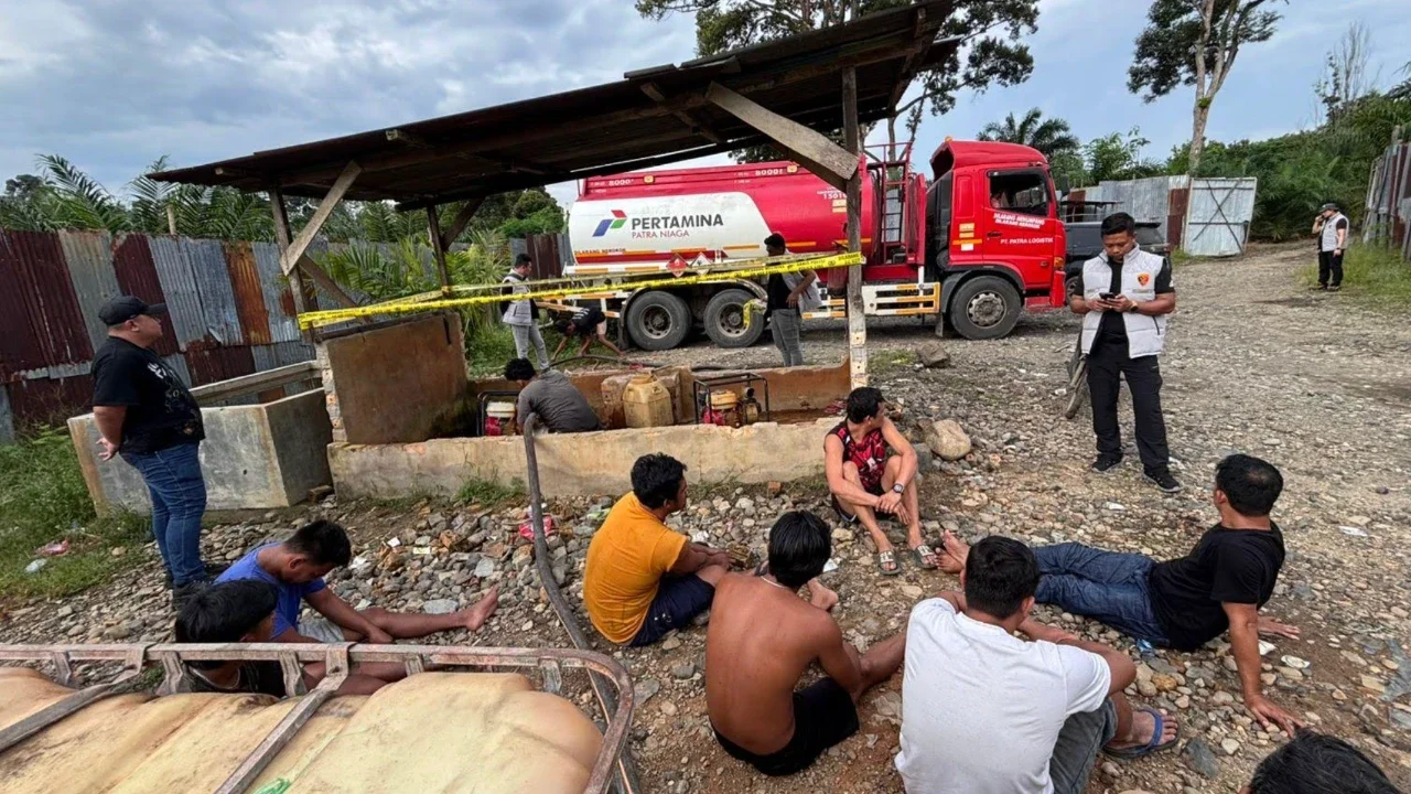 Polisi Gerebek Gudang Penimbunan BBM Subsidi di Musi Rawas