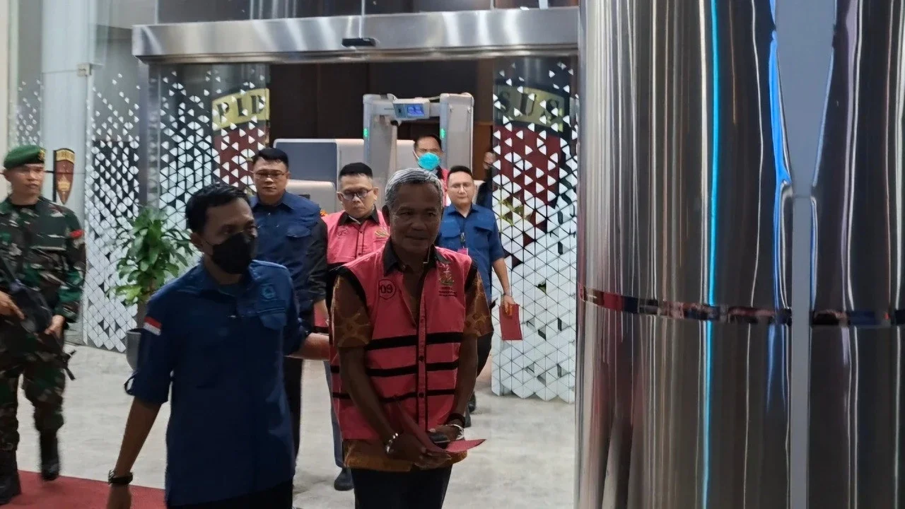 Loloskan Kapal Perusahaan Tambang Batu Bara Samin Tan, Mantan KSOP Rangga Ilung Terima Setoran Bulanan