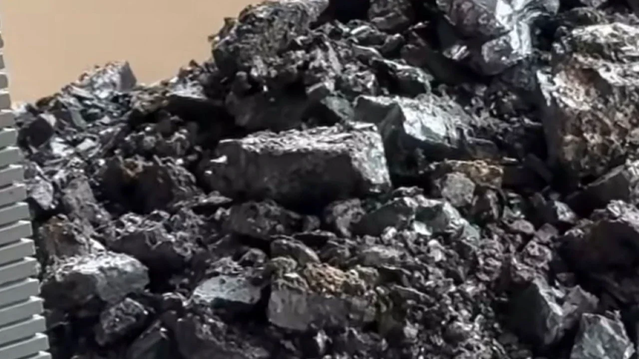 Viral! Gali Tanah untuk Septic Tank, Warga Malah Temukan 'Rezeki Nomplok'