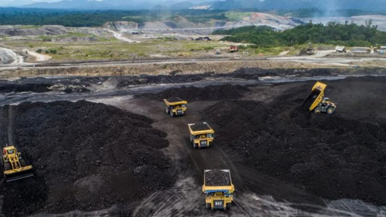 Transaksi Batu Bara DMO Didorong Gunakan Rupiah, Ini Alasannya