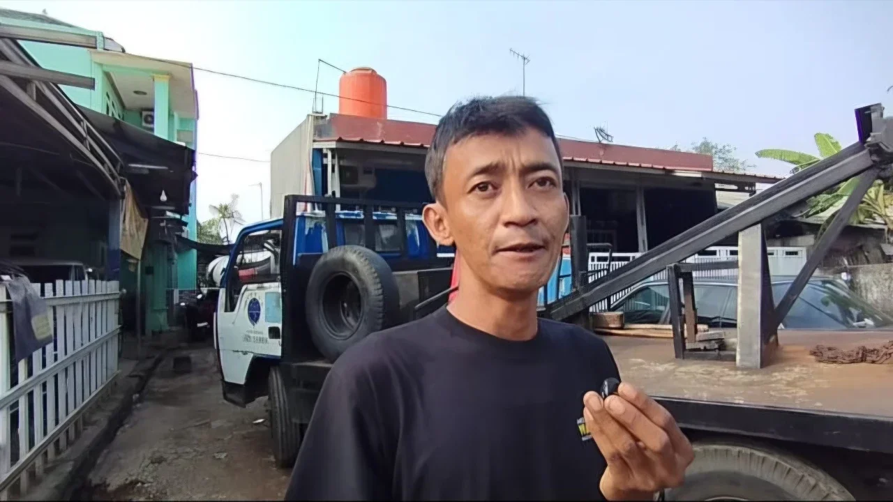 Kesaksia Ajat Warga Sekitar soal Detik-Detik Mencekam Tragedi Tabrakan Kereta Bekasi Timur