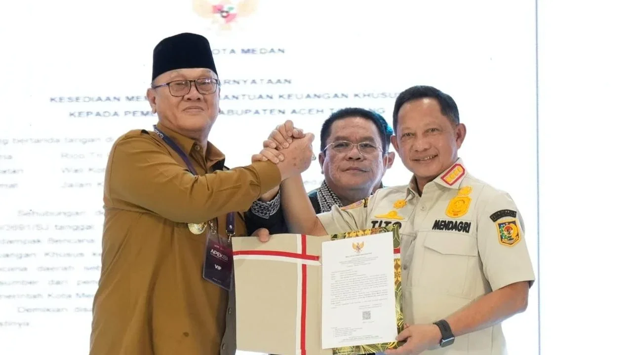Solidaritas Sumut dan Sumbar Hibahkan Rp287 Miliar untuk Pemulihan Aceh