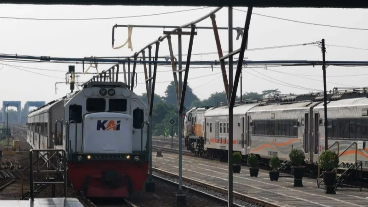KA Bangunkarta Anjlok, Sejumlah Perjalanan KA Daop 6 Dialihkan
