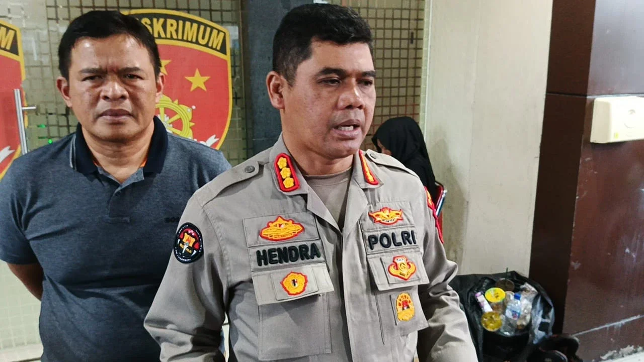 Diduga Nistakan Agama, Padepokan Saung Taraju Jumantara di Tasikmalaya Dibakar Massa