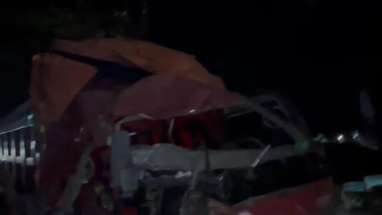 Kecelakaan Maut Bus AKAP dan Truk di Pangkep, Satu Orang Meninggal Dunia