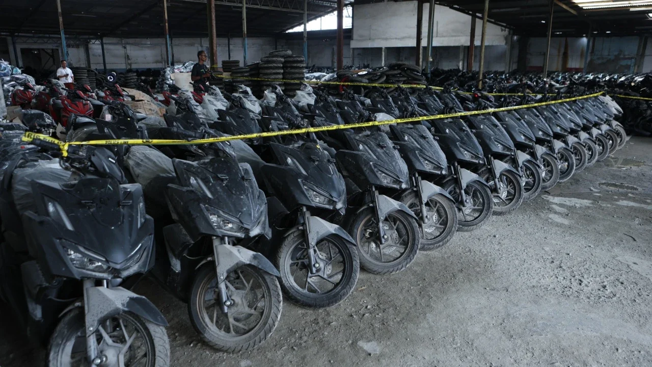 Terungkap! Asal Usul Motor Ilegal yang Digerebek Polisi di Jaksel