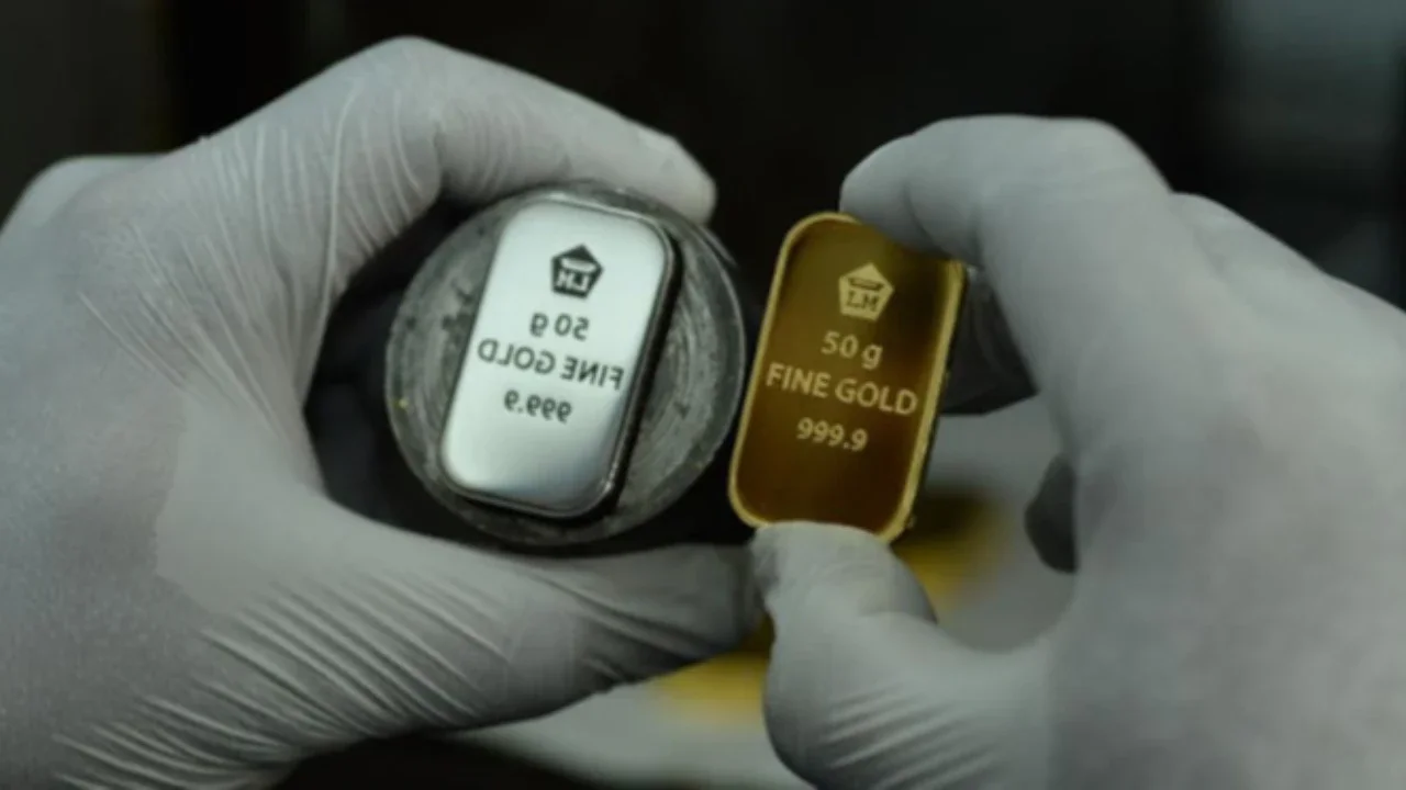Orang Indonesia Lagi Doyan Beli Emas, Ini Buktinya