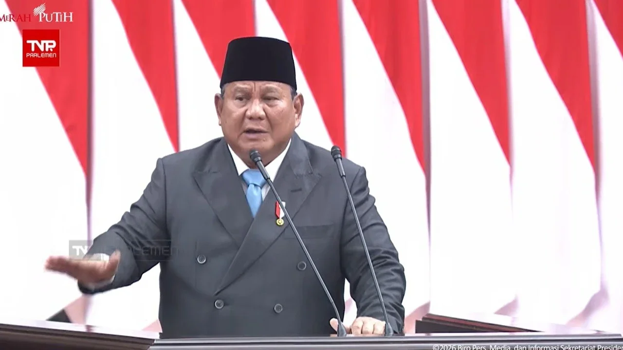 prabowo gebrak podium