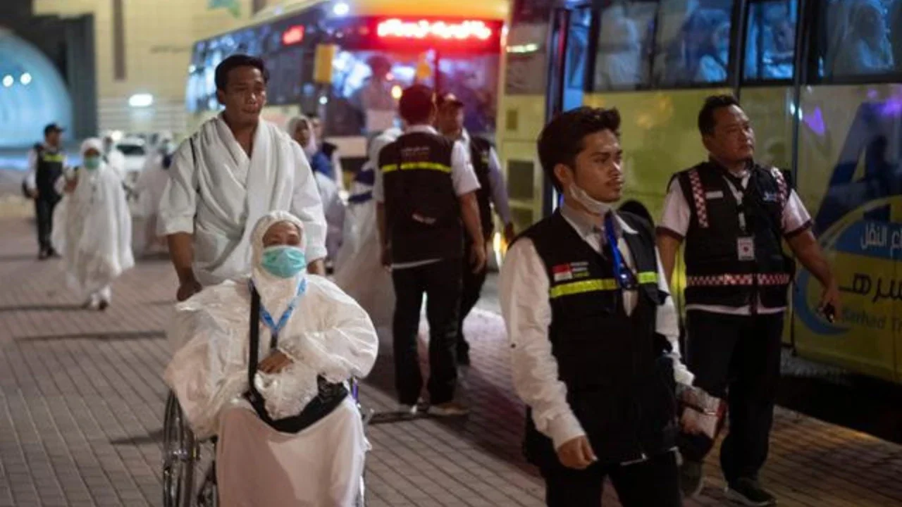 Timwas Haji DPR RI Terima Laporan Pungli Penyediaan Kursi Roda ke Masjidil Haram