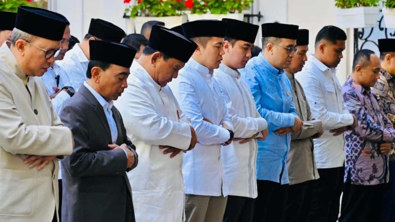 Prabowo Salat Idul Adha 1447 H Bersama Diaspora Indonesia di Paris