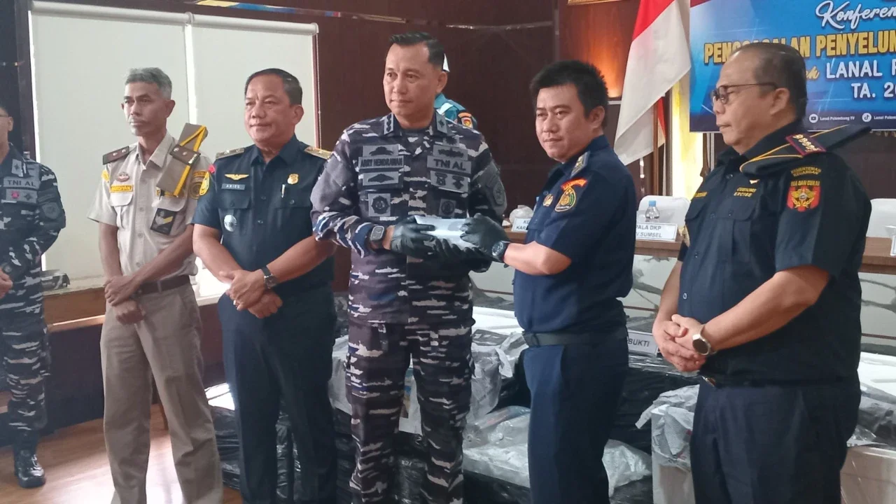 Tembakan Peringatan Warnai Kejar-kejaran TNI AL dengan Penyelundup Benur di Jambi