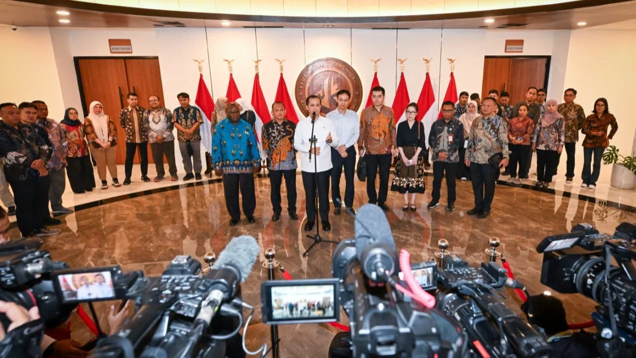 Mentrans Iftitah Berangkatkan 36 Peserta Berlatih Pengentasan Kemiskinan Ekstrem ke Tiongkok