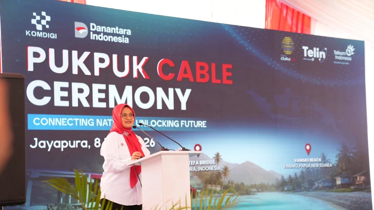 Direktur Utama Telkom Dian Siswarini.