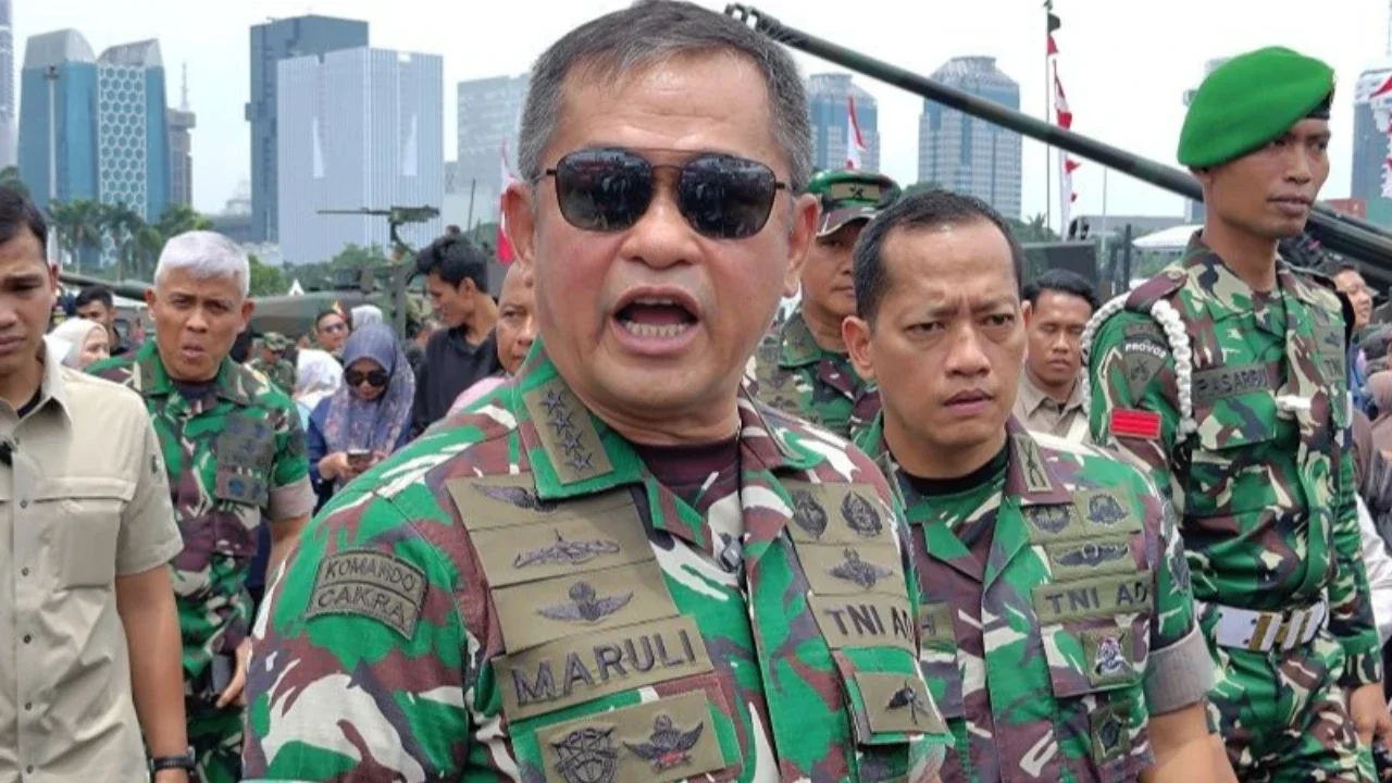KSAD Jenderal Maruli Simanjuntak pastikan rekrutmen prajurit TNI AD bebas biaya dan transparan. Temukan bagaimana proses seleksi ini membuka peluang bagi semua!