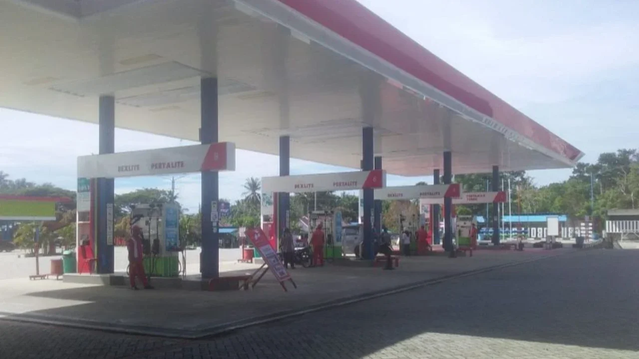 DPR-Pemerintah Siapkan Stimulus Antisipasi Dampak Kenaikan Harga BBM Pertamax Cs
