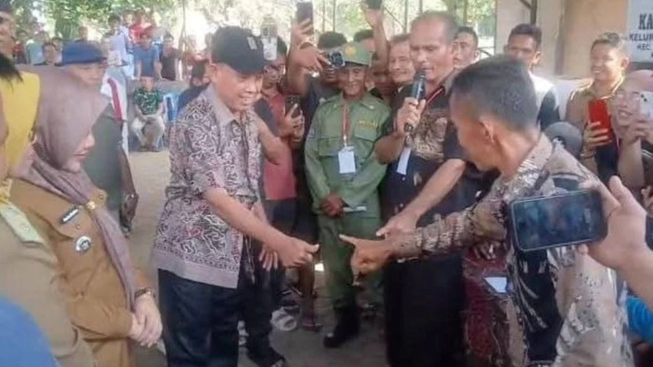 Bukan Debat atau Voting Ulang, Ketua RT di Lubuklinggau Dipilih Lewat Suit