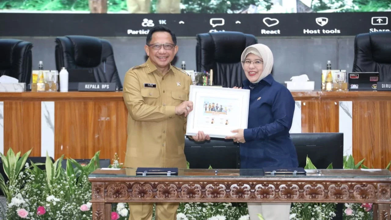 Mendagri Teken SEB dengan Kepala BPS, Minta Pemda Dukung Sensus Ekonomi 2026