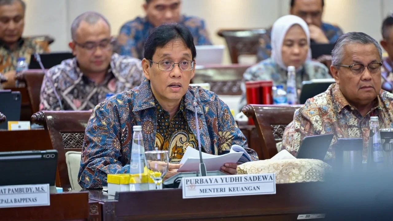 Menkeu Purbaya Target Negara Bisa Kantongi USD 1 Miliar dari Panda Bonds