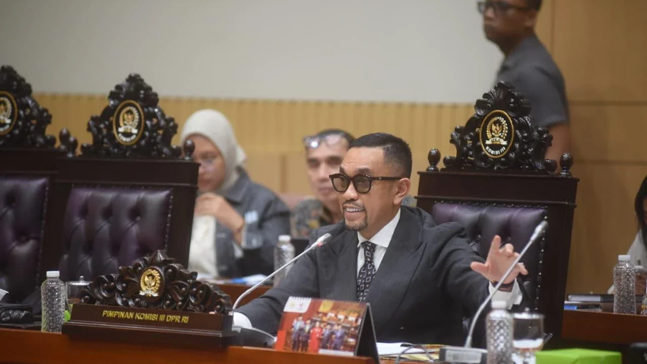 DPR Rapat Bahas Revisi UU Polri, Sahroni NasDem Nilai Tembakan Terukur ke Begal Bentuk Perlindungan HAM Warga