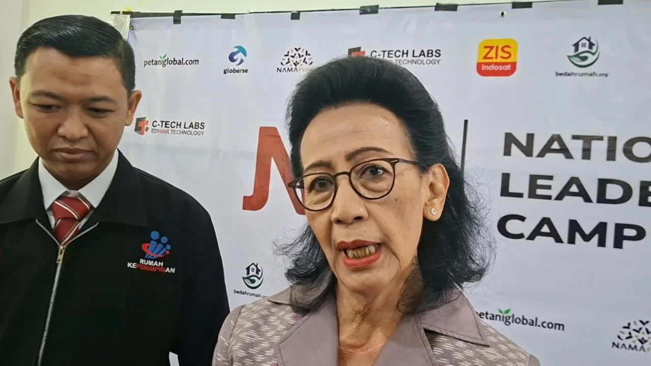 Wakil Ketua DPD RI GKR Hemas Ingatkan Potensi Bahaya AI untuk Anak Muda