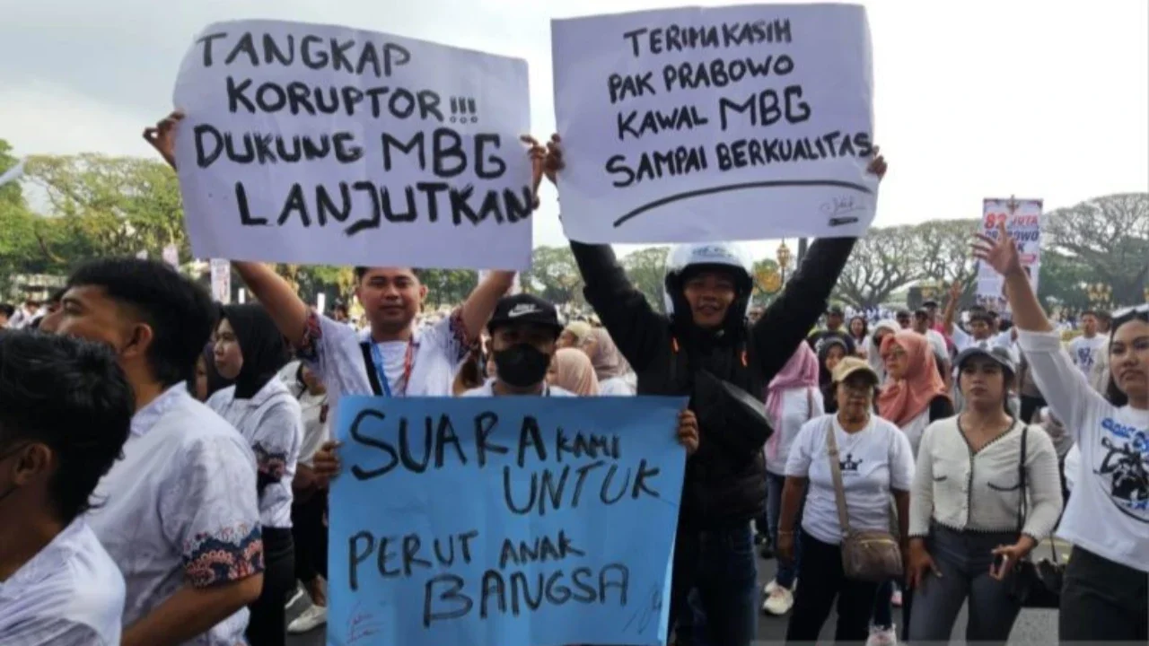 MBG Didesak Tetap Berlanjut, Warga: Evaluasi Boleh, Program Jangan Dihentikan