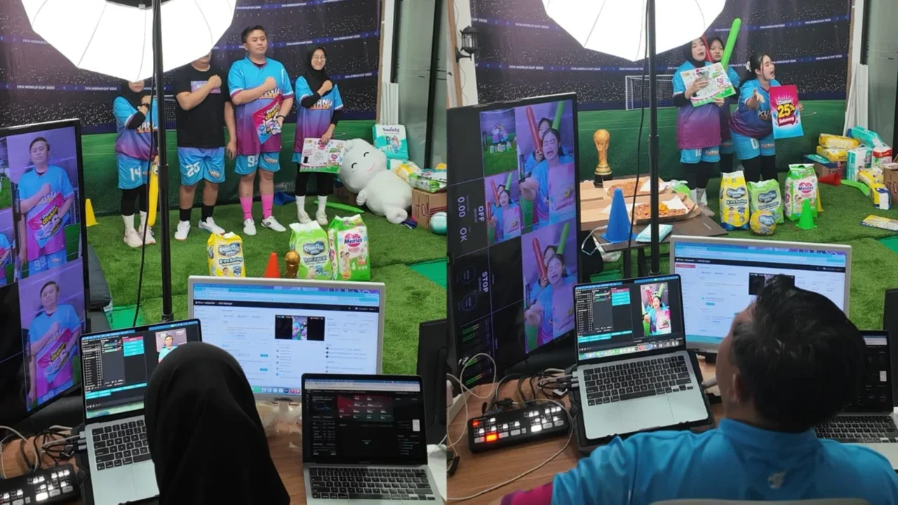 Strategi Live Streaming Tematik Dongkrak Penjualan Kurnia Gallery hingga 100 Persen
