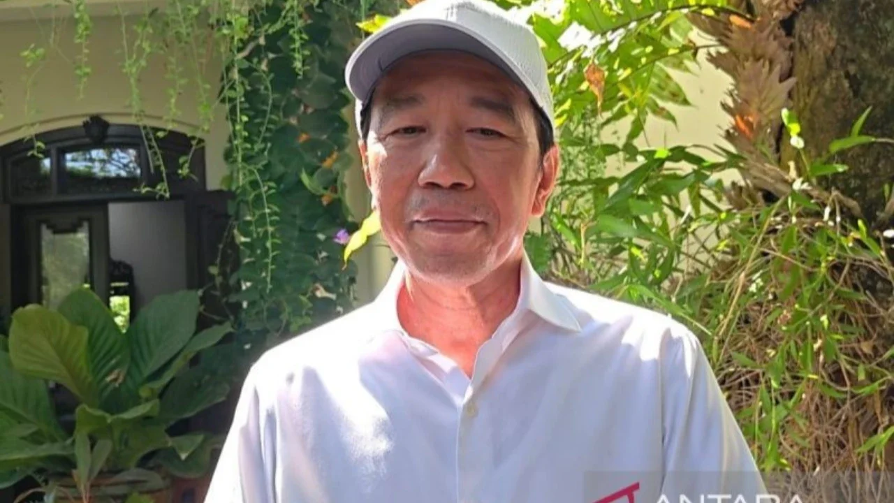 Respons Jokowi soal Penangkapan Roy Suryo dan Dokter Tifa