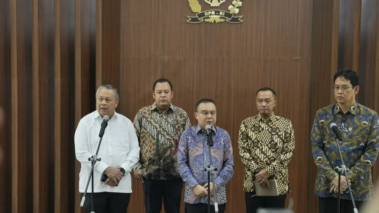 Pertemuan pemerintah, DPR dan BI di Gedung DPR, Sabtu (6/6/2026) pagi.