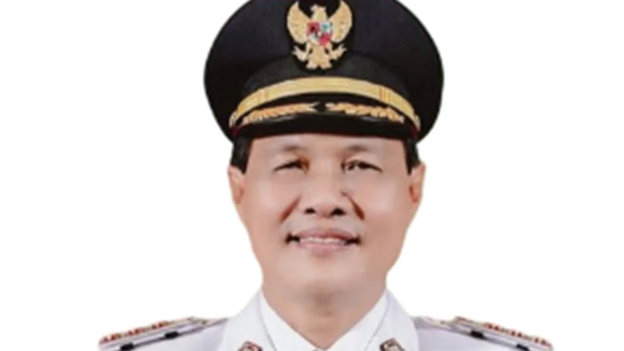 Bupati Muara Enim Edison